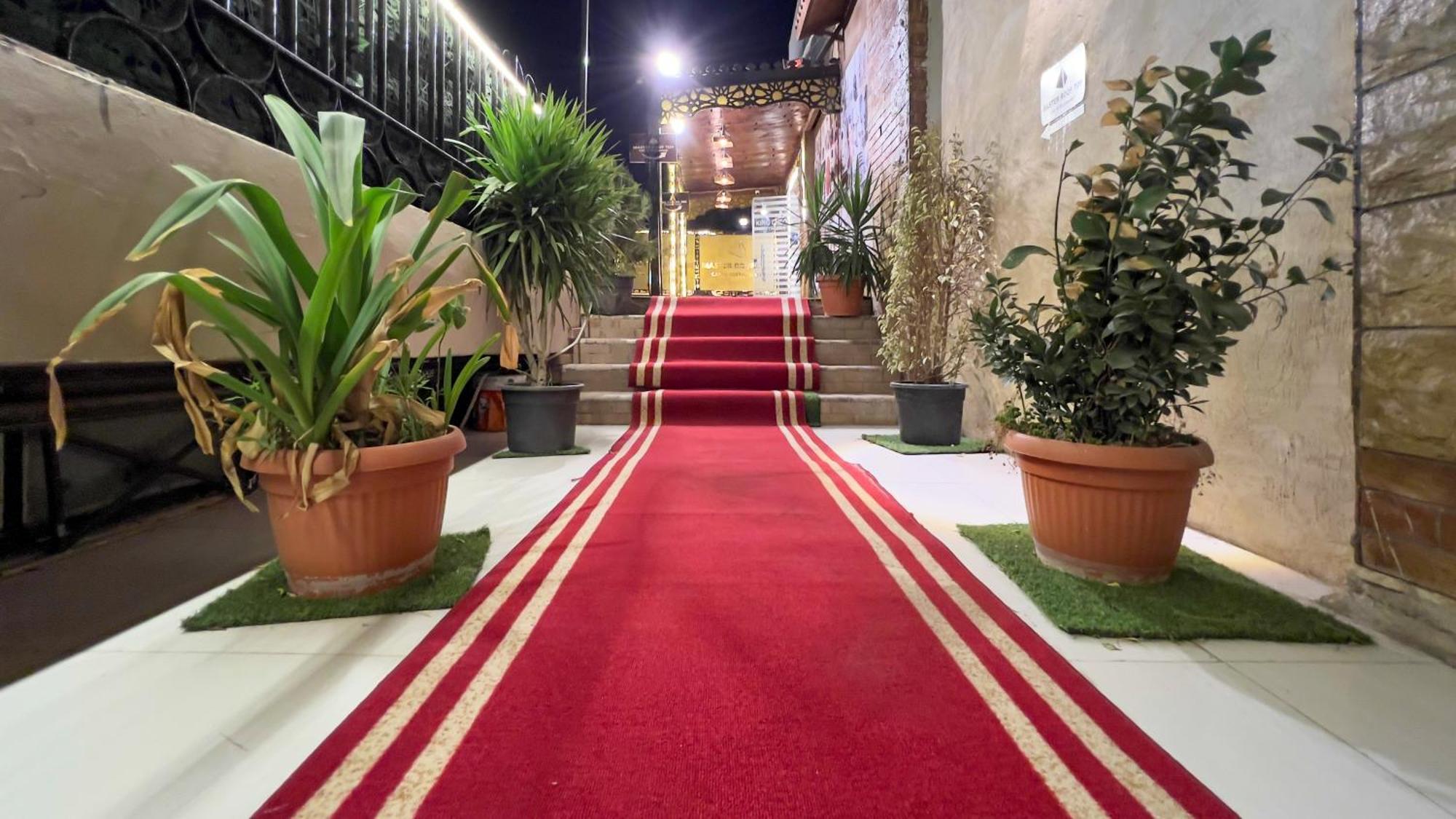 Master Pyramids Hotel Al Kawm al Akhdar エクステリア 写真