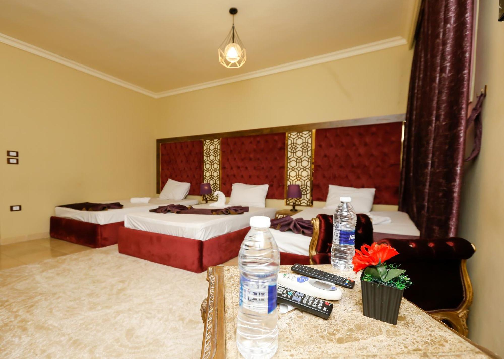 Master Pyramids Hotel Al Kawm al Akhdar エクステリア 写真