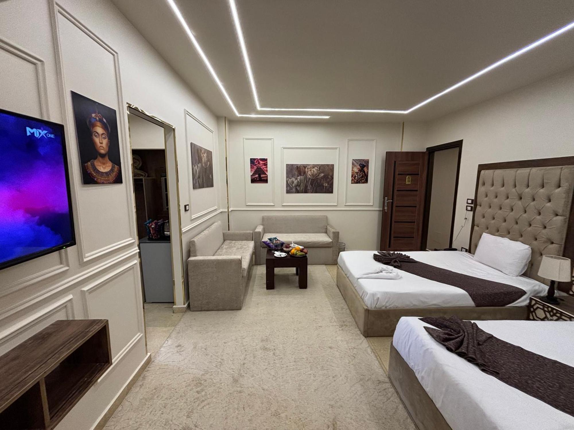 Master Pyramids Hotel Al Kawm al Akhdar エクステリア 写真